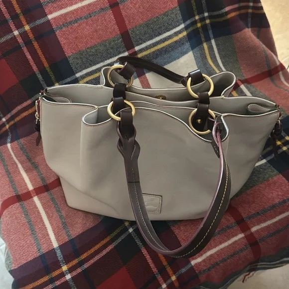 Dooney & Bourke Florentine Large Zip Barlow and Wristlet - Picture 6 of 13